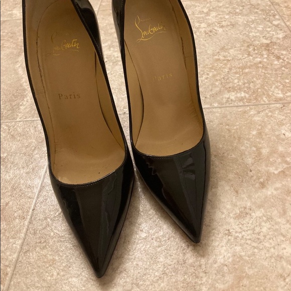 - Christian Louboutin - Picture 3 of 7